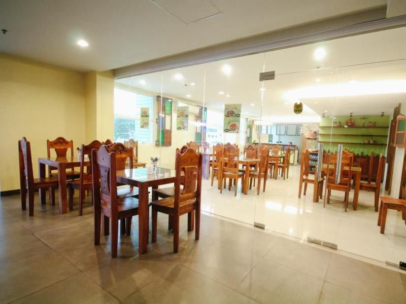 โกโฮเต็ล ดูมากวยเต Hotel Dumaguete City ภายนอก รูปภาพ