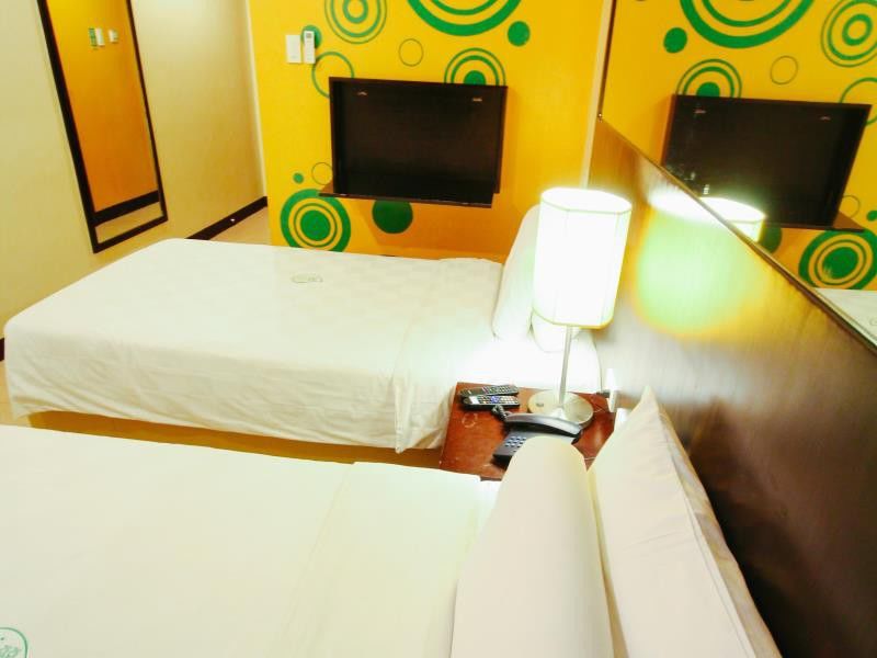 โกโฮเต็ล ดูมากวยเต Hotel Dumaguete City ภายนอก รูปภาพ