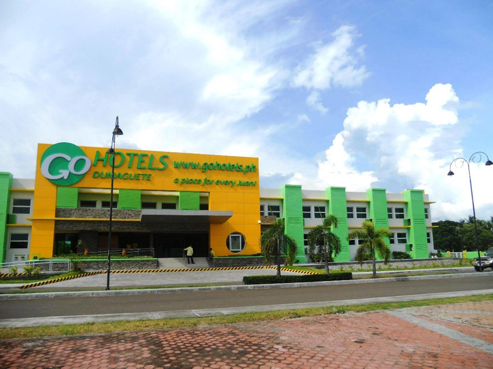 โกโฮเต็ล ดูมากวยเต Hotel Dumaguete City ภายนอก รูปภาพ